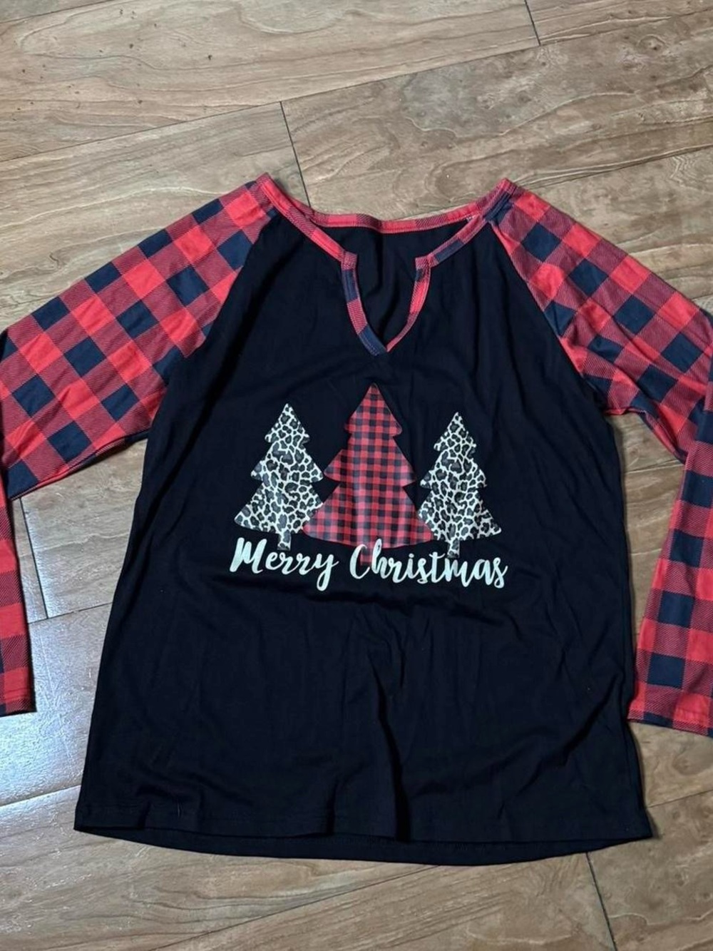 Merry Christmas Buffalo Plaid Raglan Tee - Black & Red